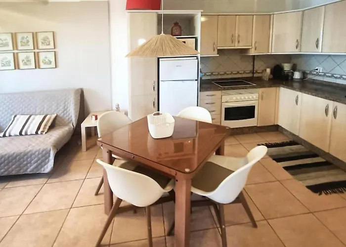 Diamantes 118 Wifi Pool Los Cristianos (Tenerife)