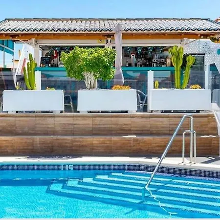 Diamantes 118 Wifi Pool